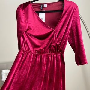 Velvet 3/4 sleeve dress